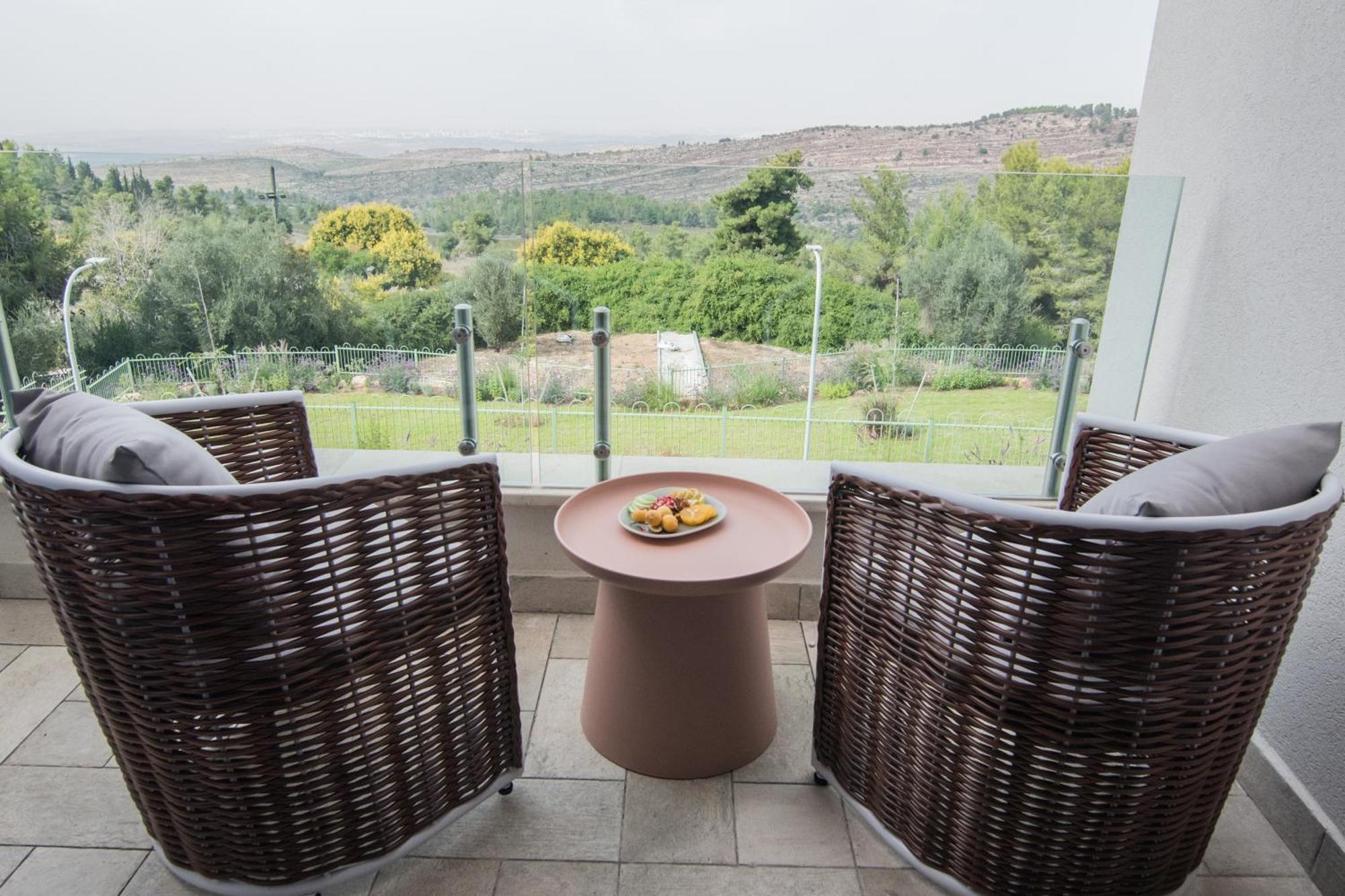 Almond Hotel - Adults Only Neve Ilan Kültér fotó